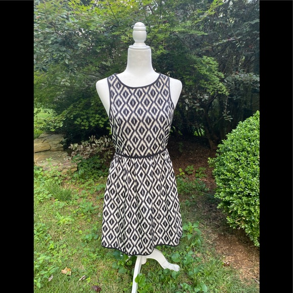 Black & White Mini Dress - Picture 1 of 3